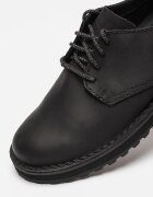 Clarks Кожени обувки с лого Черен