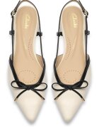 Clarks Кожени обувки Sansa с каишка на петата Черен/Мръснобял