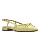 Clarks Кожени обувки Sansa с каишка на петата Шам фъстък зелено