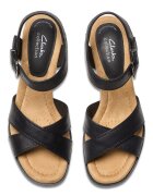 Clarks Кожени полускосени сандали Черен