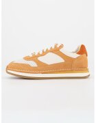 Clarks Кожени спортни обувки Craftrun с велур - Бял/Персийски портокал