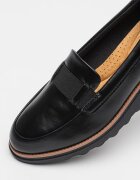 Clarks Скосени кожени мокасини Sharon Pace Черен