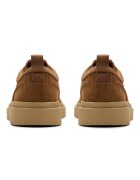 Clarks Велурени мокасини Polden Камел