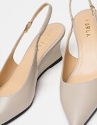 Furla Скосени кожени обувки Luce Сиво-бежов