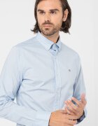 Gant Риза по тялото с копчета на яката Светлосин