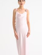 Gina Tricot Рокля с 3D флорални апликации Бледо розово