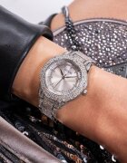 GUESS Часовник от неръждаема стомана с кристали