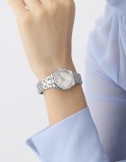GUESS Часовник от неръждаема стомана с кристали Сребрист
