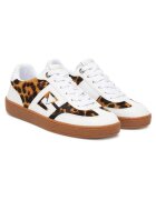 GUESS Дамски кецове Leopa - естествена кожа - FLTNC2 PEL12 - бели
