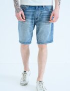 GUESS Дънкови бермуди Wyatt Светлосин