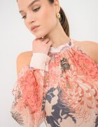 GUESS Флорална рокля с голо рамо Многоцветен