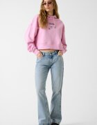 GUESS JEANS Късо худи с бродирано лого Розово