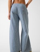 GUESS JEANS Раиран панталон с връзки Бял/Пастелносин