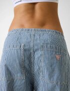 GUESS JEANS Раиран панталон с връзки Бял/Пастелносин