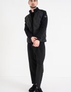 GUESS Капитонирано яке с яка и цип Черен