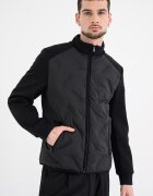 GUESS Капитонирано яке с яка и цип Черен