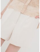 GUESS Къс панталон със скосени джобове