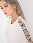 GUESS Къса памучна тениска с лого Бежов