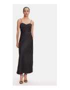 GUESS Long Dress With Sweetheart Neckline