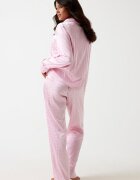 GUESS Сатинирана пижама с двойни ревери Светлорозов
