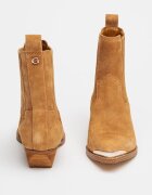 GUESS Велурени боти Lanna с кубински ток Светлокафяв
