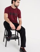 HUGO Стандартна тениска Dulivio с гумирано лого Черен/Тъмновиолетов