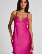 Hunkemoller Сатинирана нощница Peonie с дантела Фуксия