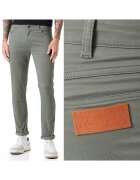 Larston Мъжки дънки Wrangler Slim Tapered - масленозелени