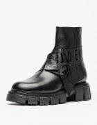 Love Moschino Кожени боти с масивен ток Черен