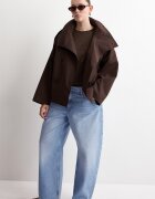 Mango Памучна тениска с джоб на гърдите Тъмнокафяв