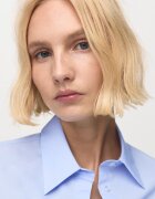 Mango Свободна риза с дълги ръкави Пастелносин