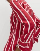Marks & Spencer Стандартна риза с десен Бял/Аленочервен