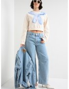Moschino Jeans Памучен къс суитшърт - Слонова кост/Син