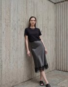 MyFashion Миди пола сатен висока талия черна