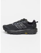 New Balance Мрежести спортни обувки FuelCell Rebel под глезена