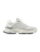 New Balance Спортни обувки 9060 с текстил и велур Слонова кост/Светло сив