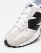 New Balance Унисекс Мрежести спортни обувки 327 с кожа и велур Бял