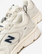 New Balance Унисекс спортни обувки 408 с мрежа Слонова кост/Тъмносин