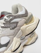 New Balance Унисекс велурени обувки с текстил 9060 Бял/Пепеляво сиво/Tъмносив