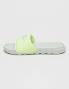 Nike Чехли Victori One с лого Светло сив/Бледозелен