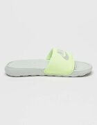 Nike Чехли Victori One с лого Светло сив/Бледозелен