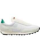 Nike Дамски спортни обувки w dbreak vntg - DX0751-300 - зелени