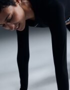 Nike Фитнес къса блуза Pro с Dri Fit Черен