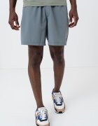 Nike Къс тренировъчен панталон с Dri-Fit и връзка Пепеляво сиво