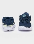 Nike Обувки Star Runner 4 за бягане със синтетика Бледозелен/Бял/Тъмносин