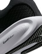 Nike Обувки за бягане Stellar Ride с лого Бял/Черен