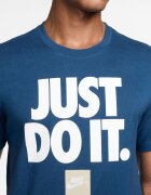 Nike Памучна тениска Sportswear с принт Бял/Тъмносин