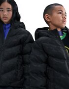 Nike Подплатено зимно яке с качулка Черен