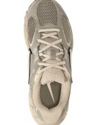 Nike Скосени спортни обувки V5 RNR с мрежеста материя Бежов