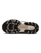 Nike Скосени спортни обувки V5 RNR с мрежеста материя Бежов